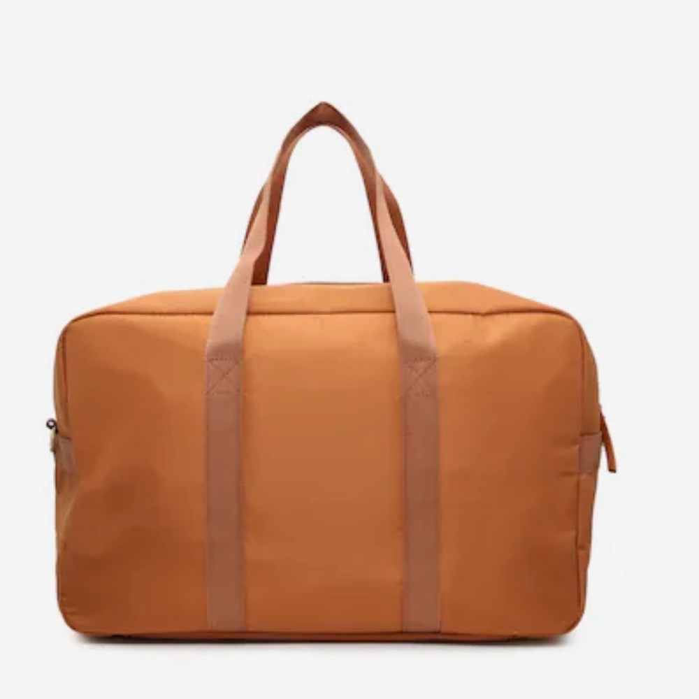 Weekender duffle bag. - Picture 2 of 3